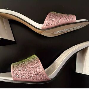 Karl‎ Lagerfeld Women's Gradient Heeled Sandals 6.5 slide Barbiecore